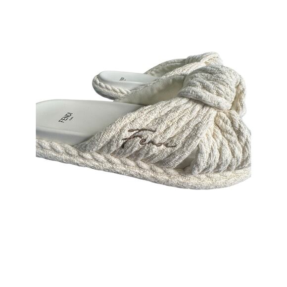 Fendi NIB Feel Knot Slide Sandal in Natural Size 39.5 - Picture 8 of 13